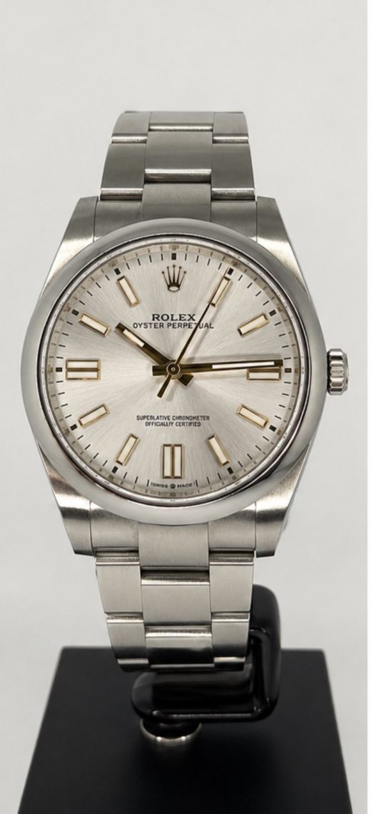 Montre Rolex Oyster Perpetual cadran argenté - Gérald Bémon Nice