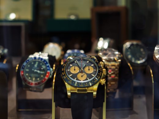 Montres de luxe à Nice : achat, revente et reprise